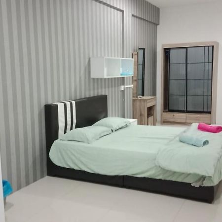 Antz Village Studio Kampar Exteriér fotografie